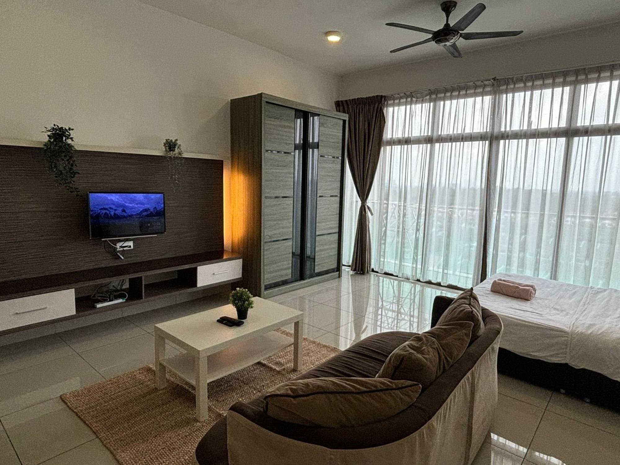 Pangsapuri Mount Austin #palazio B2 Super View 1-2pax #mspro *