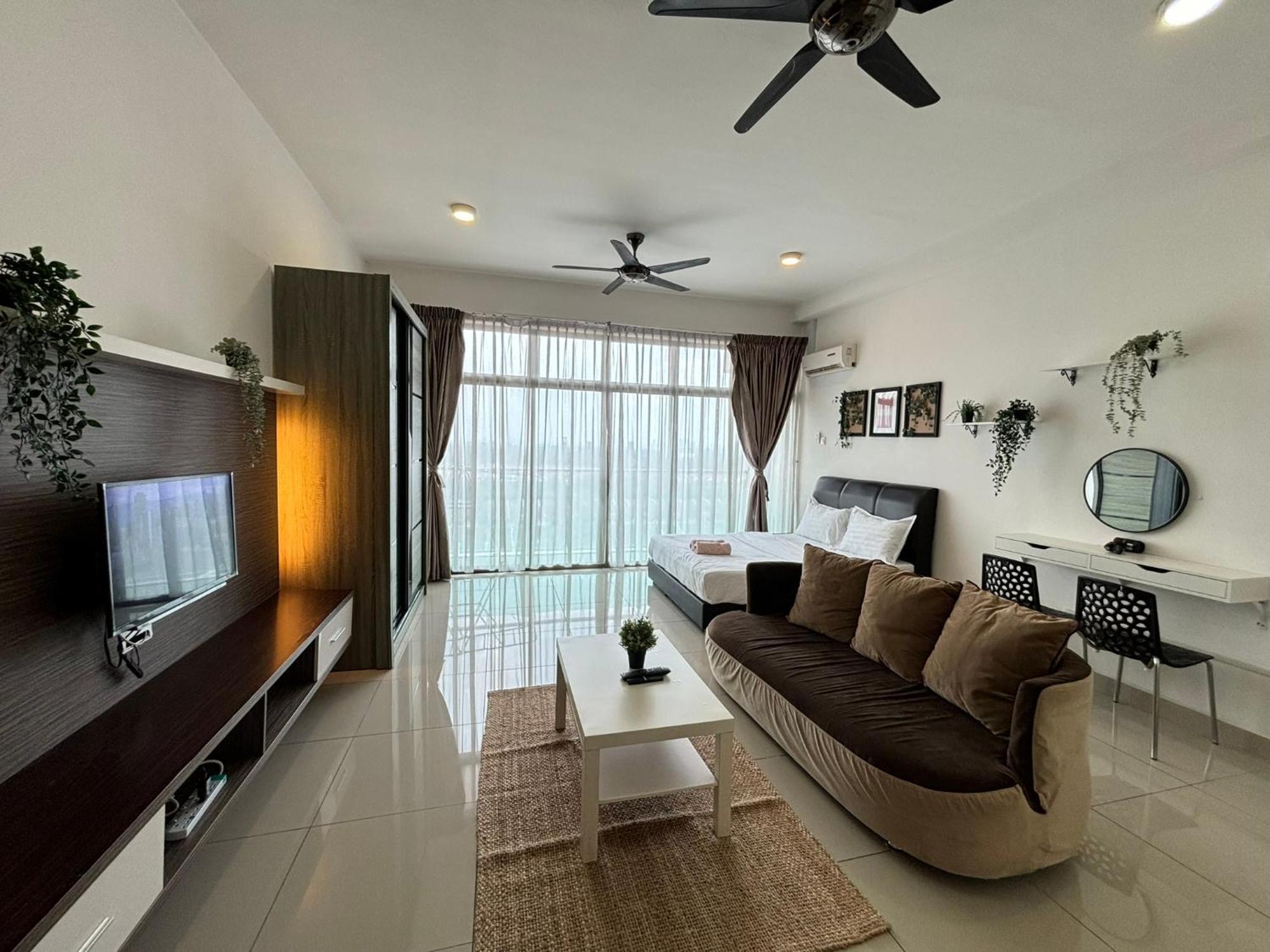 Pangsapuri Mount Austin #palazio B2 Super View 1-2pax #mspro *