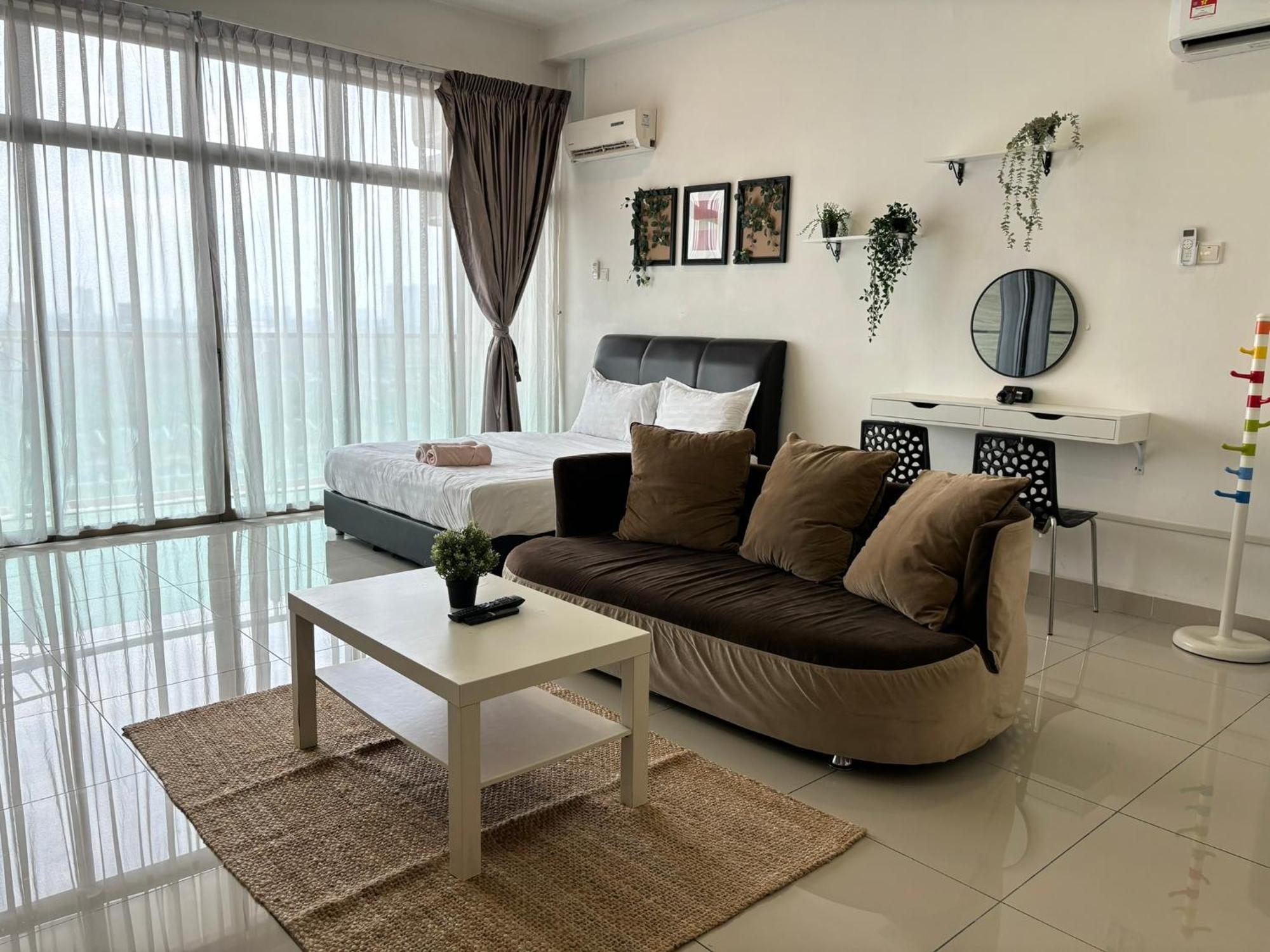 Mount Austin #palazio B2 Super View 1-2pax #mspro * Johor Bahru